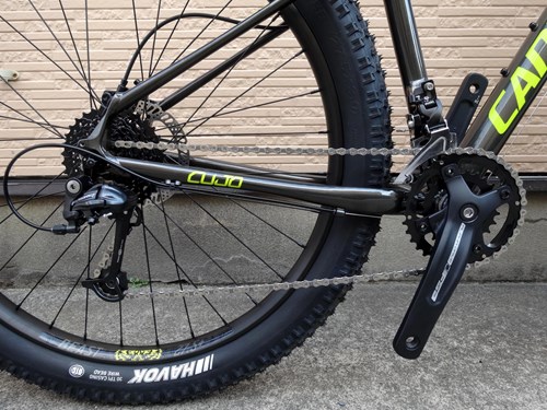 キャノンデール　cujo3 2017 ブースト規格　27.5+ Ｌサイズ タイヤバックおまけ付き キャノンデール cujo3 ブースト27.5+ L